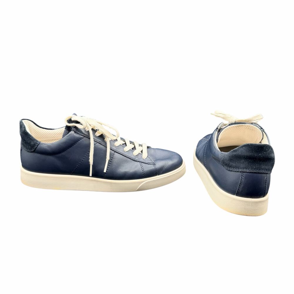 ECCO Men’s Navy Leather Sneakers 8/8.5 US 42 EU Casual Comfort Shoes